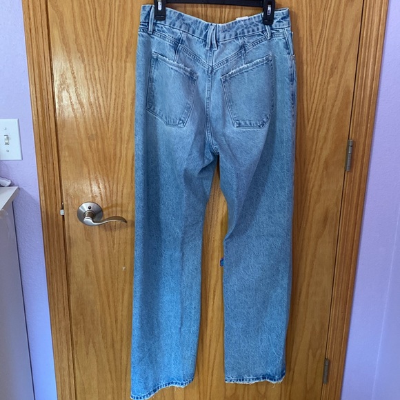 Good American Jeans - Picture 2 of 2